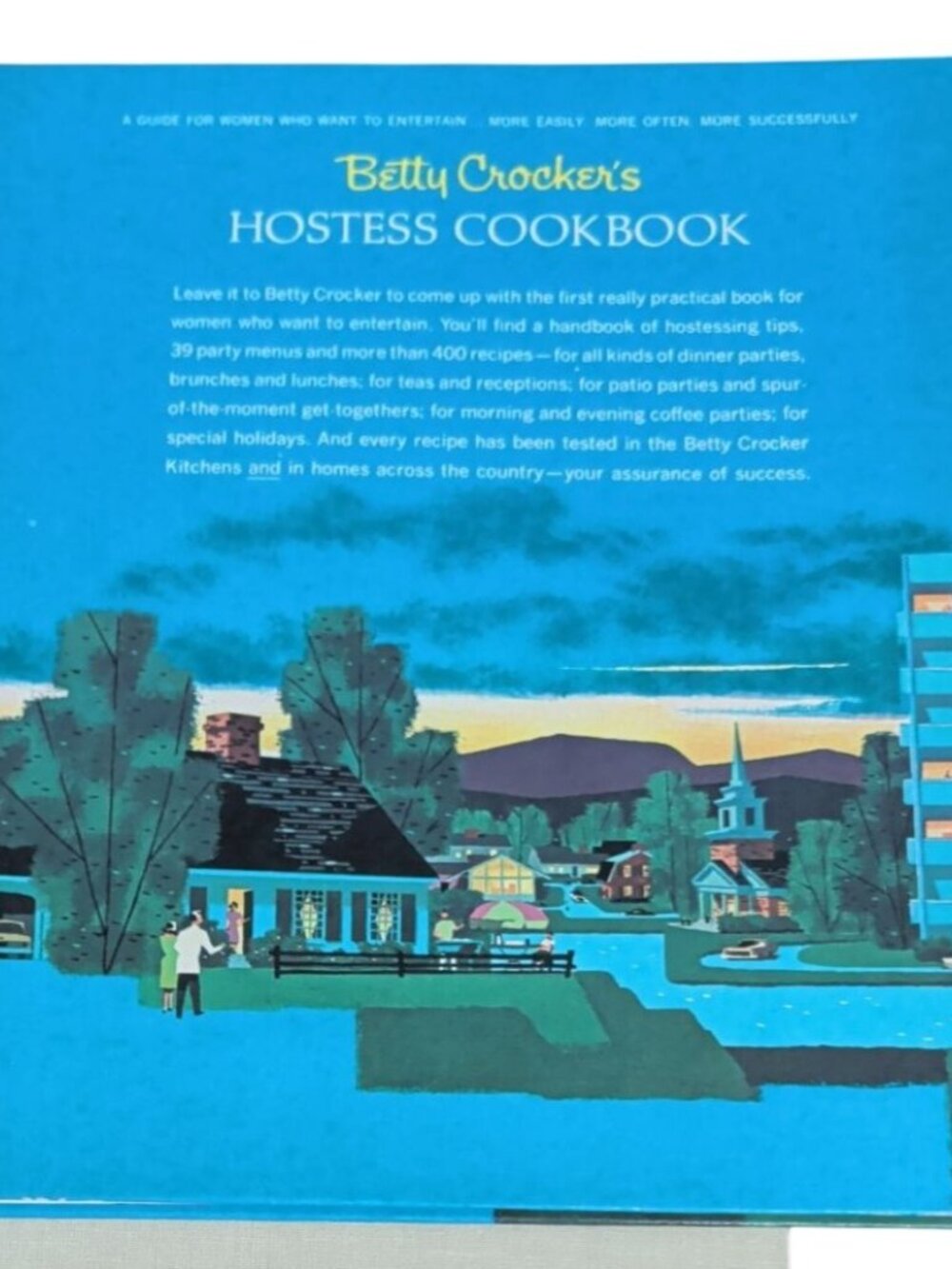 Betty Crockers Hostess Cookbook 1967 Vintage Spiral-Bound Entertaining Guide MCM - Picture 2 of 10